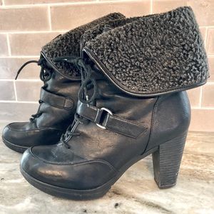Naturalizer N5 Comfort Tyla black Leather Winter Boot  with Fur